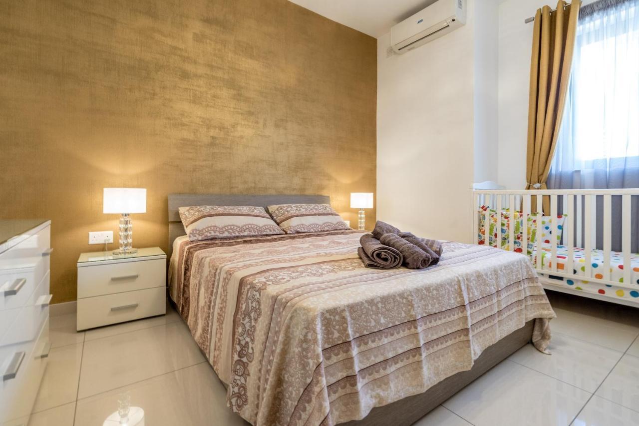 Brand New Apartment-2 Min From The Sea-Central Bugibba St. Paul's Bay Bagian luar foto