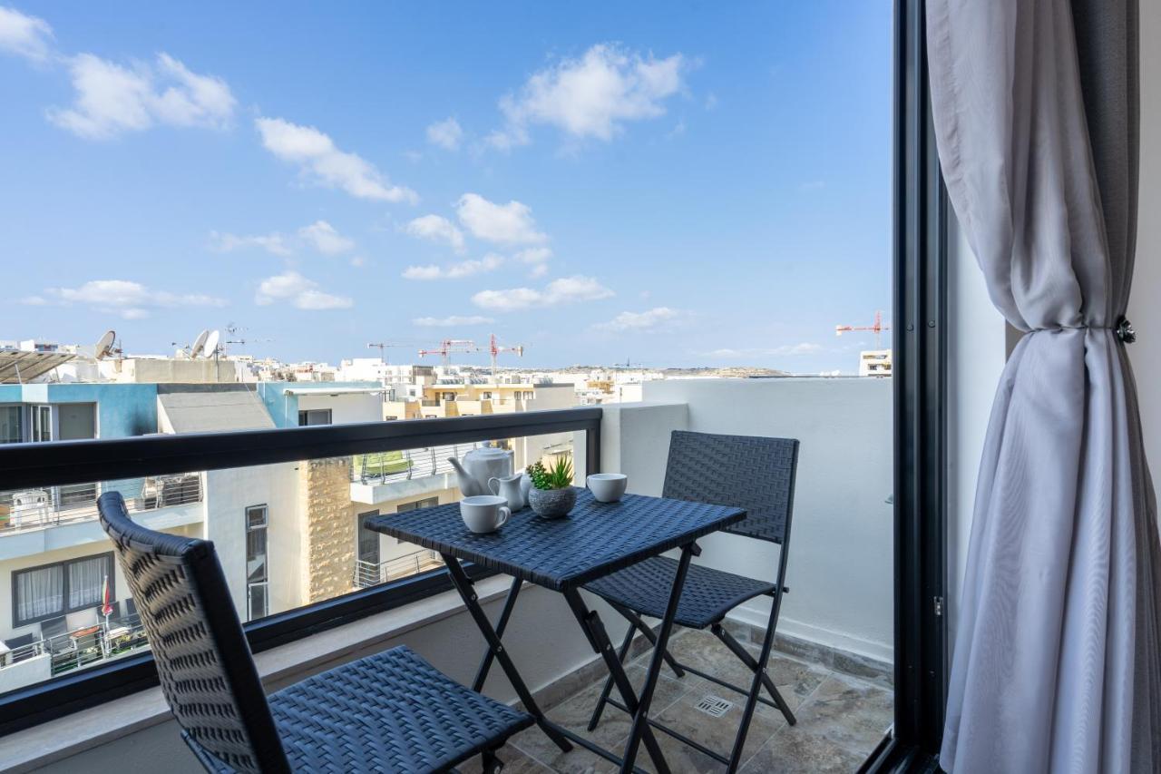 Brand New Apartment-2 Min From The Sea-Central Bugibba St. Paul's Bay Bagian luar foto