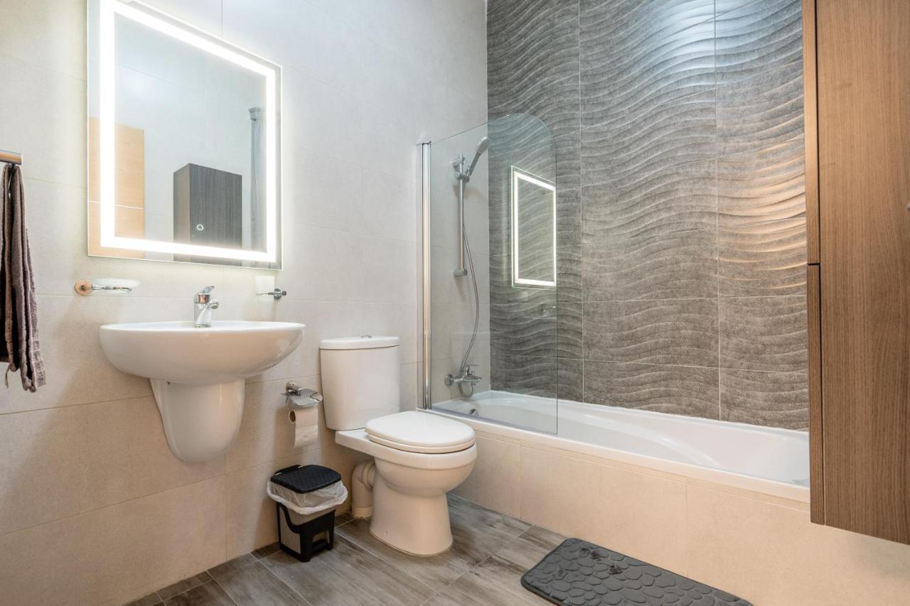 Brand New Apartment-2 Min From The Sea-Central Bugibba St. Paul's Bay Bagian luar foto